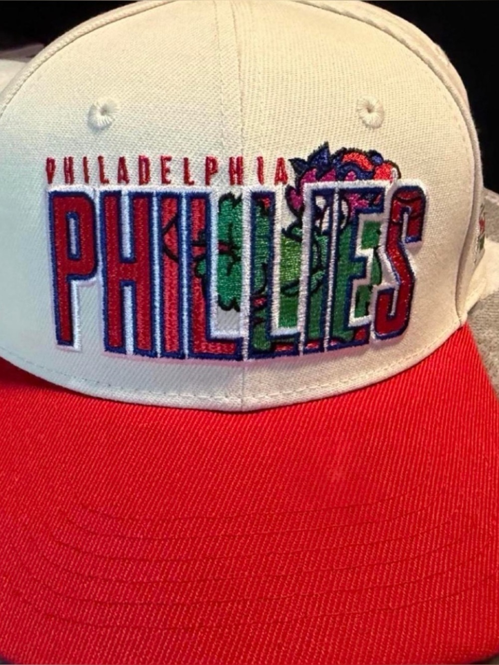 Philadelphia Phillies White and Red Embroidered Baseball Hat